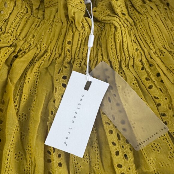 NWT Revolve × Endless Rose Eyelet Lace Off-Shoulder Blouse Size XS - Picture 11 of 12